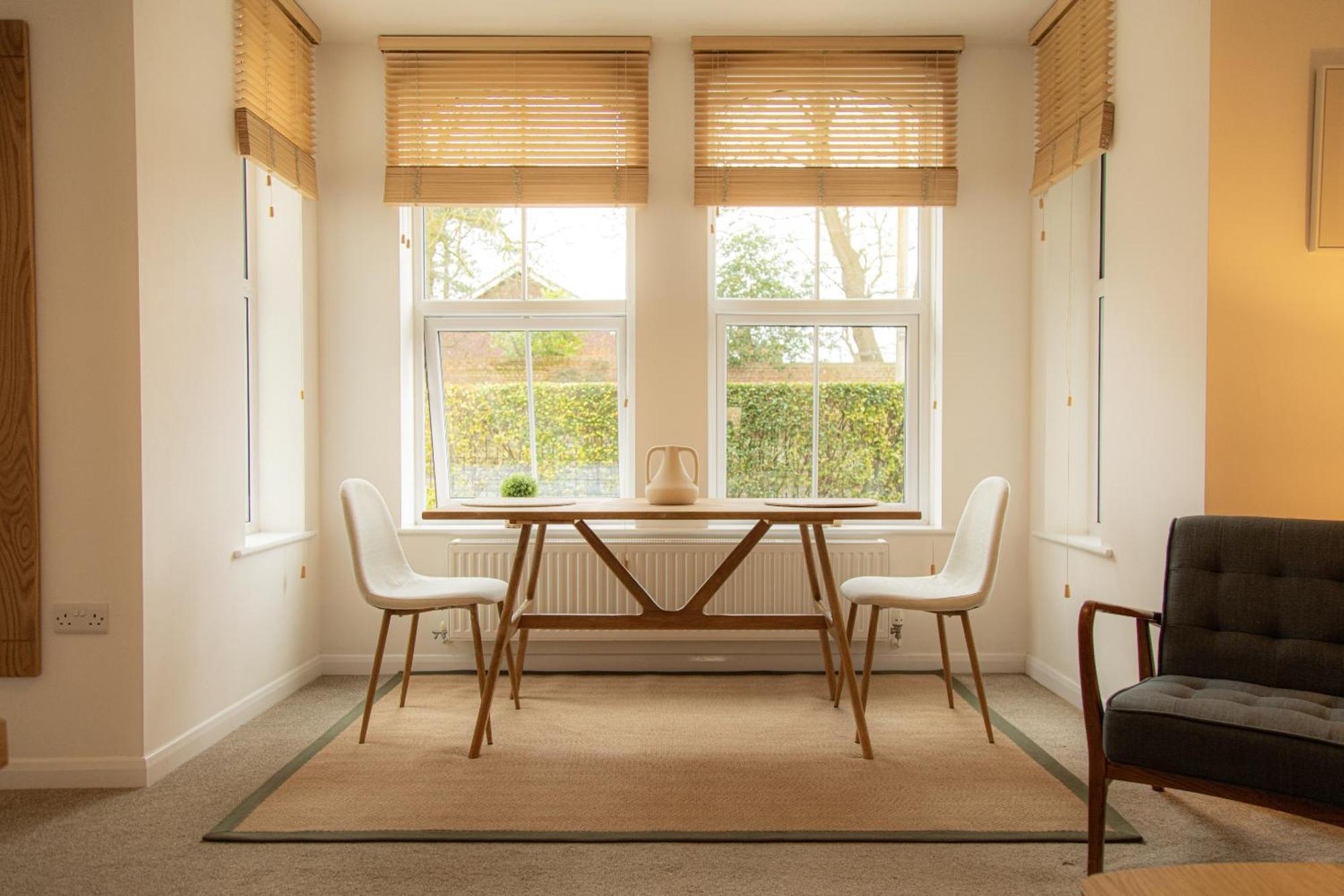 Crescent House Apartments Telford Room photo