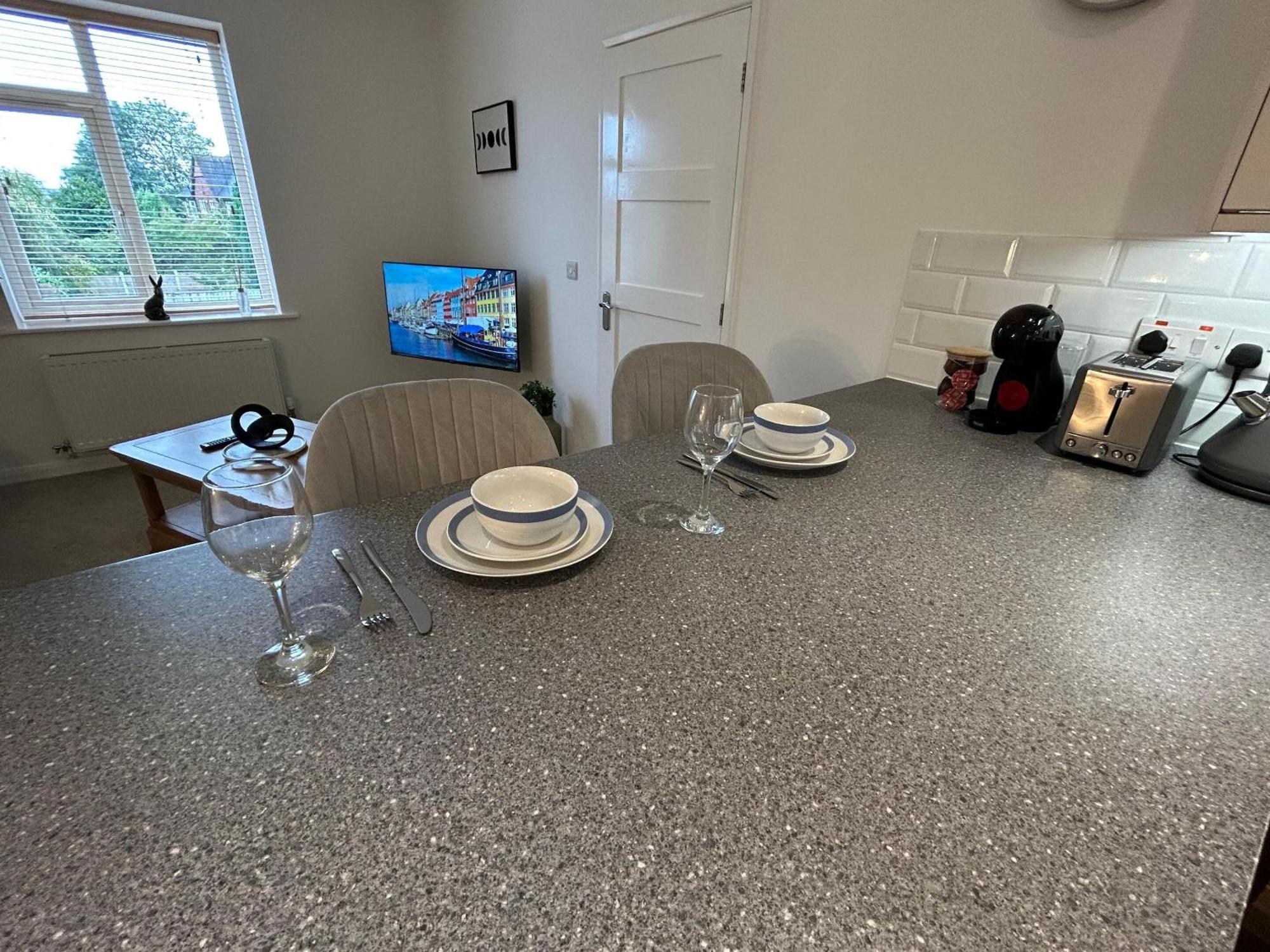 Crescent House Apartments Telford Room photo